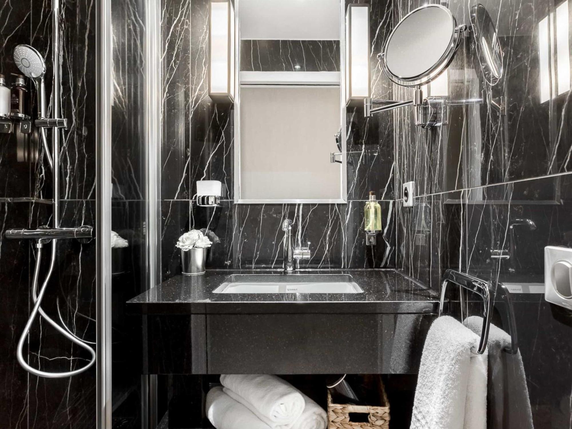 Merveil - Luxury Suite - Louvre - Rambuteau Parijs Buitenkant foto